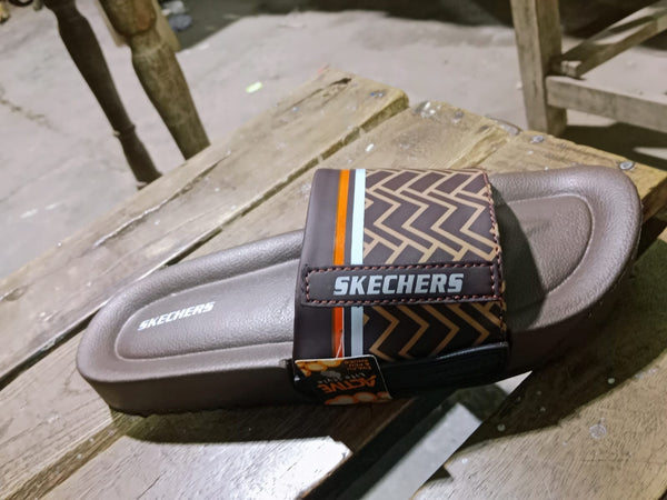 Skechers Patterned Brown Casual Slides